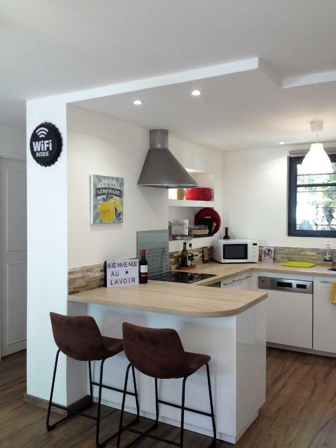 Au Vieux Lavoir Avec Parking Prive, Jardin , Climatisation, A 500 M De La Cite 카르카손 외부 사진