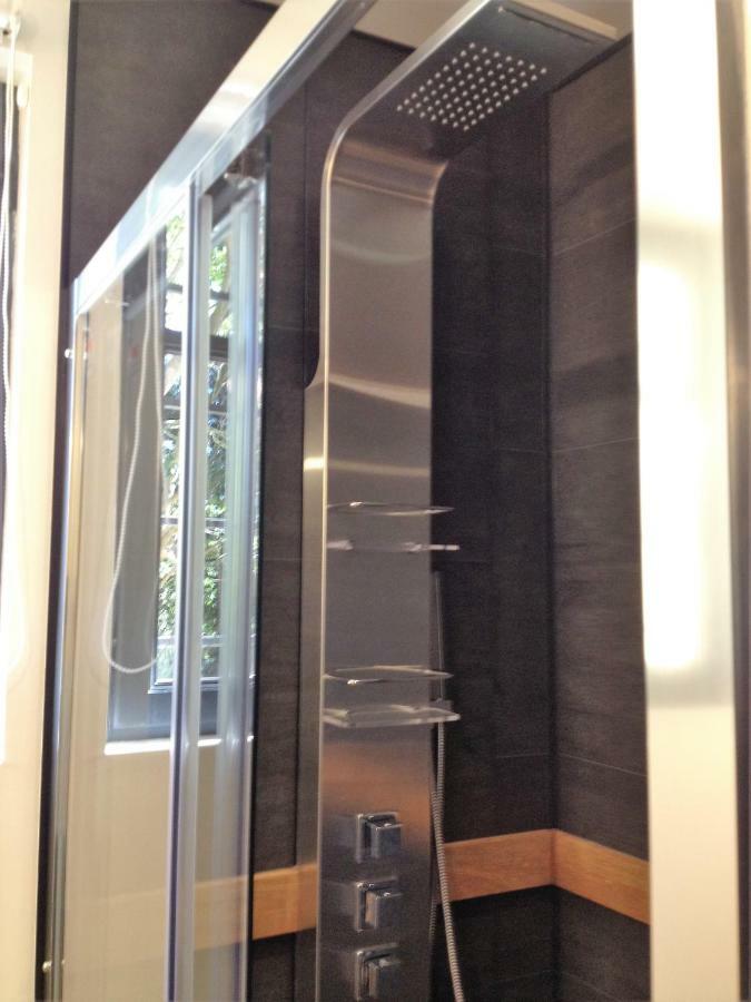 Au Vieux Lavoir Avec Parking Prive, Jardin , Climatisation, A 500 M De La Cite 카르카손 외부 사진